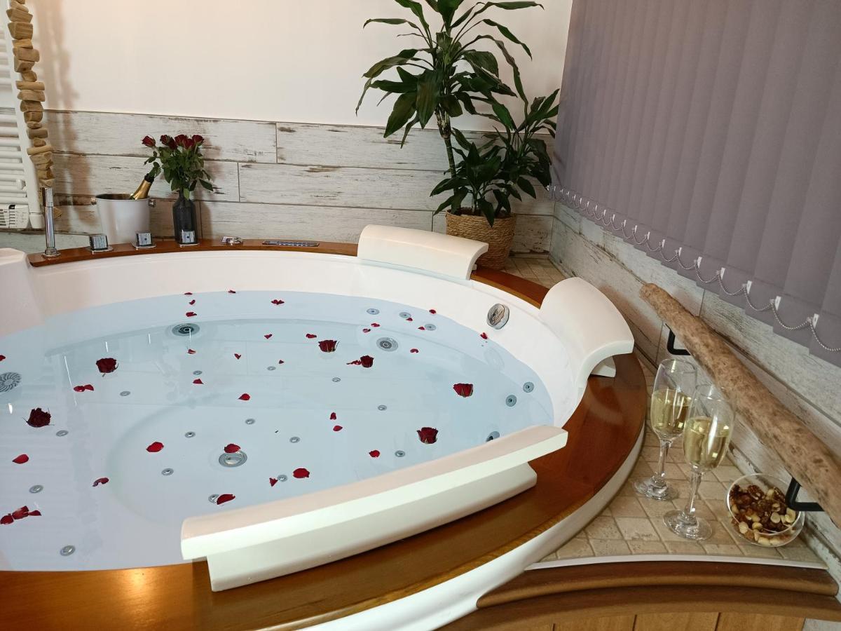 Le Marechal Duplex - Appartement Avec Jacuzzi - Caen Hyper Centre Kültér fotó