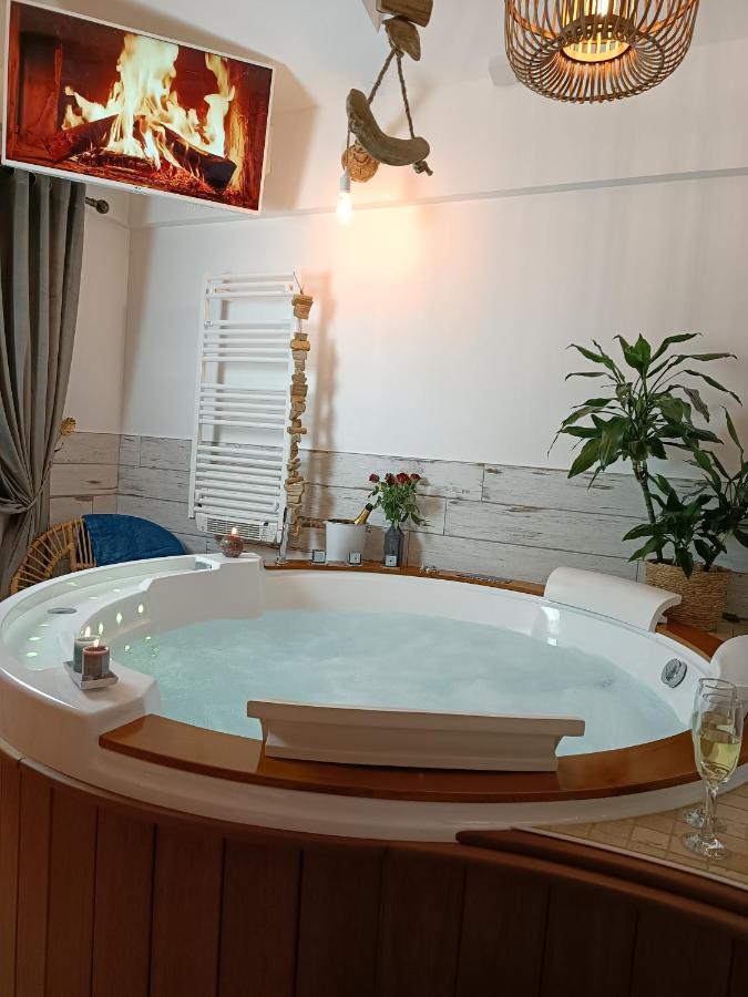 Le Marechal Duplex - Appartement Avec Jacuzzi - Caen Hyper Centre Kültér fotó